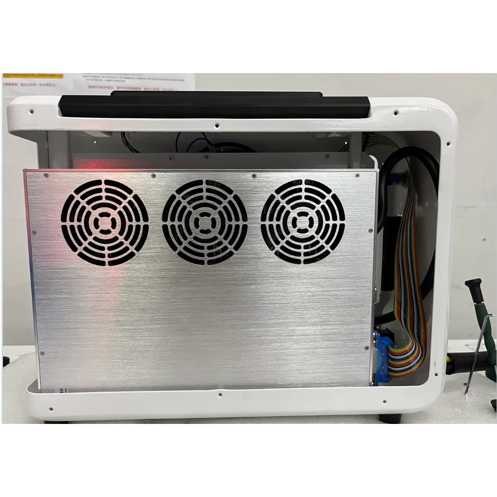 Compact 100W Laser Cleaner – E - Tools In The Workshop recensione e prezzo